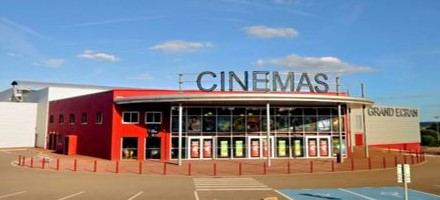 Image Cinéma  Grand Ecran - Ester